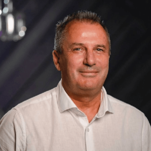 Default image description